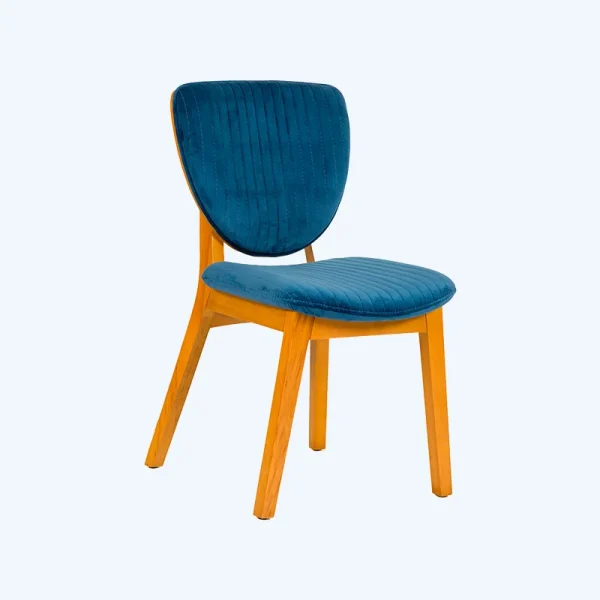 صندلی غذاخوری آبی رنگ چوبی با پایه های قهوه ایی روشن و پشت هلالی